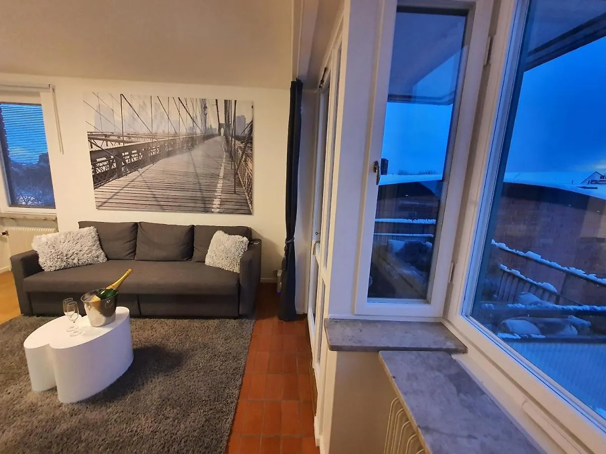 Close To The Subway. Beautiful And Cozy Apartment! Στοκχόλμη 0*,  Σουηδία